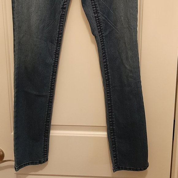 Jeans-FRAGILE, Junior Sz9 Stretch Straight Leg Jean, Soft, comfortable Jean, EUC - Picture 2 of 6